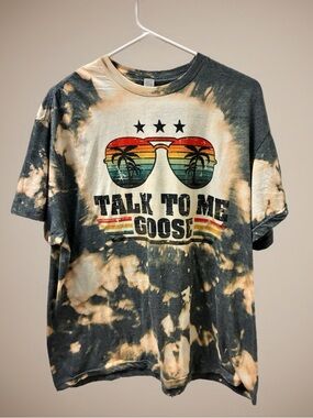 Gildan Black and Beige Men’s Tie-Dye "Talk To Me Goose" Graphic Tee Size XL